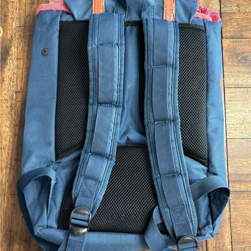 Herschel Supply Company Blue Backpack with Brown Straps - Picture 3 of 9